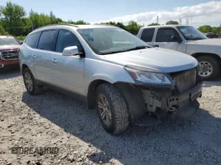 ✅ 2015 Chevrolet Traverse LT • VIN: 1GNKRHKD2FJ270807 • Lot: 51954674. Wystawiony na Copart z przebiegiem 125 872 mil. Bezpłatny archiwum sprzedaży aukcyjnych z USA i szczegółowy raport historii pojazdu na DreamBid. Zdjęcie 4.