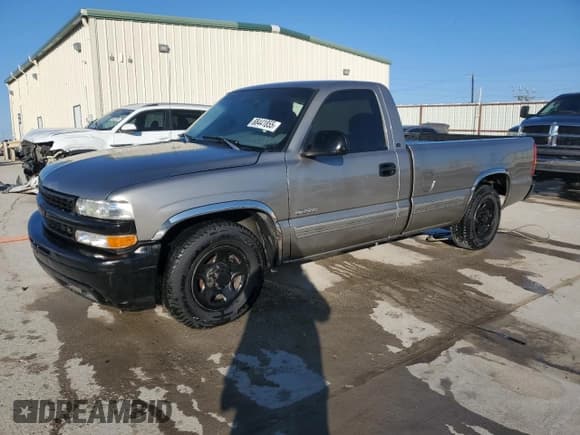 ✅ 1999 Chevrolet Silverado 1500 LS • VIN: 1GCEC14T4XE142825 • Лот: 88441855. Опубликован ранее на Copart с пробегом 215 220 миль. Бесплатный доступ к архиву аукционных продаж из США и подробный отчёт об истории автомобиля на DreamBid. Изображение 1.
