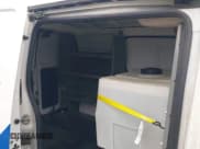 ✅ 2021 Nissan NV200 SV • VIN: 3N6CM0KN7MK708073 • Lot: 43767031. Wystawiony na IAAI z przebiegiem 46 229 mil. Bezpłatny archiwum sprzedaży aukcyjnych z USA i szczegółowy raport historii pojazdu na DreamBid. Zdjęcie 8.