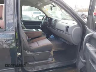 ✅ 2011 Chevrolet Silverado 1500 LS • VIN: 3GCPKREAXBG370367 • Lot: 40953312. Listed on IAAI with 103,787 mi. Free auction sales archive from the USA and detailed vehicle history report at DreamBid. Image 5.