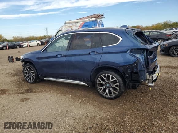 ✅ 2021 BMW X1 xDrive28i • VIN: WBXJG9C02M5T82026 • Lot: 89846155. Listed on Copart with 90,257 mi. Free auction sales archive from the USA and detailed vehicle history report at DreamBid. Image 2.