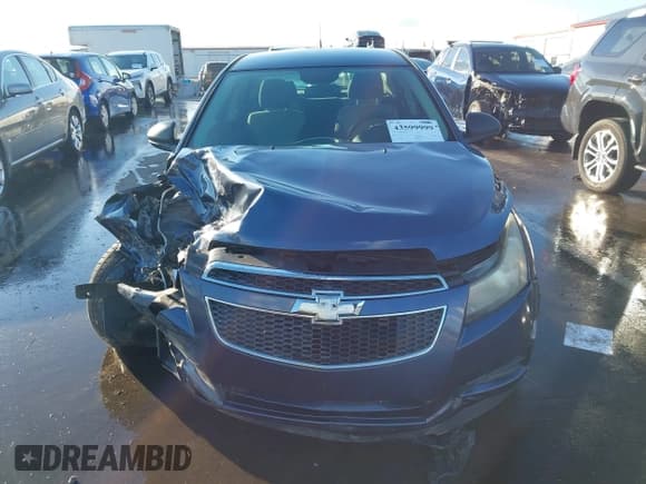 ✅ 2014 Chevrolet Cruze LS • VIN: 1G1PA5SHXE7464206 • Lot: 43599999. Listed on IAAI with 130,122 mi. Free auction sales archive from the USA and detailed vehicle history report at DreamBid. Image 12.
