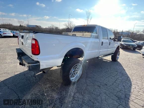 ✅ 2014 Ford F-250 XL • VIN: 1FT7W2A63EEB03144 • Лот: 83950514. Опубликован ранее на Copart с пробегом 226 133 миль. Бесплатный доступ к архиву аукционных продаж из США и подробный отчёт об истории автомобиля на DreamBid. Изображение 4.