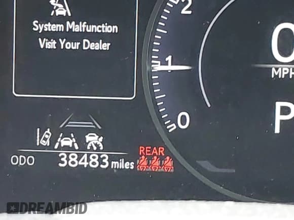 ✅ 2024 Lexus RX 350 • VIN: 2T2BAMCAXRC038674 • Лот: 42145782. Опубликован ранее на IAAI с пробегом 38 483 миль. Бесплатный доступ к архиву аукционных продаж из США и подробный отчёт об истории автомобиля на DreamBid. Изображение 15.