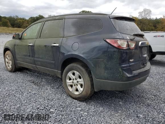 2015 Chevrolet Traverse LS z VIN 1GNKRFKD6FJ197476, wystawiony jako Copart lot #90977255 z przebiegiem 171 403 mil mil oraz Czysty tytuł • Clean title. Historia ofert i sprzedaży dostępna na DreamBid. Obrazek 2.