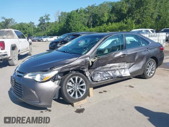 ✅ 2016 Toyota Camry SE • VIN: 4T1BD1FK5GU198908 • Lot: 42584249. Wystawiony na IAAI z przebiegiem 169 659 mil. Bezpłatny archiwum sprzedaży aukcyjnych z USA i szczegółowy raport historii pojazdu na DreamBid. Zdjęcie 19.