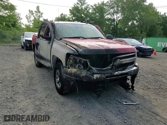 ✅ 2011 Chevrolet Silverado 1500 • VIN: 1GCNKSEA8BZ377932 • Лот: 67539995. Опубликован ранее на Copart с пробегом Не указан. Бесплатный доступ к архиву аукционных продаж из США и подробный отчёт об истории автомобиля на DreamBid. Изображение 13.