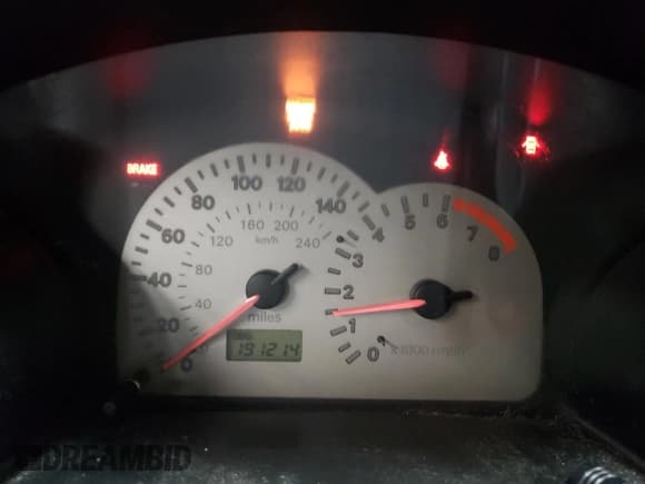 ✅ 2000 Mitsubishi Eclipse GT • VIN: 4A3AC54L3YE136387 • Lot: 84898294. Wystawiony na Copart z przebiegiem 191 214 mil. Bezpłatny archiwum sprzedaży aukcyjnych z USA i szczegółowy raport historii pojazdu na DreamBid. Zdjęcie 9.