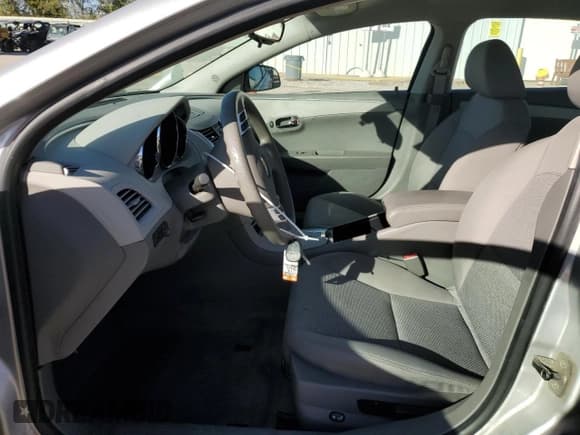 ✅ 2012 Chevrolet Malibu 1LS • VIN: 1G1ZB5E07CF224710 • Lot: 74375084. Listed on Copart with 105,537 mi. Free auction sales archive from the USA and detailed vehicle history report at DreamBid. Image 7.