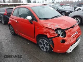 ✅ 2015 FIAT 500e • VIN: 3C3CFFGE4FT507130 • Lot: 43680408. Wystawiony na IAAI z przebiegiem 60 547 mil. Bezpłatny archiwum sprzedaży aukcyjnych z USA i szczegółowy raport historii pojazdu na DreamBid. Zdjęcie 1.