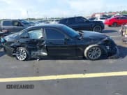 ✅ 2018 BMW 3 Series 320i xDrive • VIN: WBA8A3C5XJA494384 • Lot: 42694703. Listed on IAAI with 77,229 mi. Free auction sales archive from the USA and detailed vehicle history report at DreamBid. Image 14.