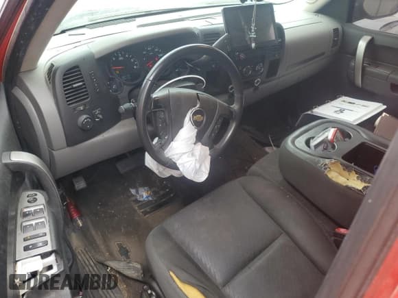 ✅ 2013 Chevrolet Silverado 1500 LS • VIN: 3GCPCREA7DG140916 • Lot: 91557835. Listed on Copart with 178,809 mi. Free auction sales archive from the USA and detailed vehicle history report at DreamBid. Image 8.