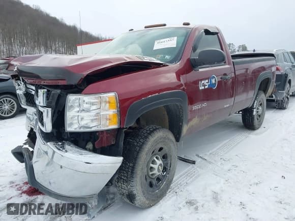 ✅ 2013 Chevrolet Silverado 2500HD Work Truck • VIN: 1GC0KVCG6DZ197323 • Lot: 41617357. Listed on IAAI with 11,243 mi. Free auction sales archive from the USA and detailed vehicle history report at DreamBid. Image 2.