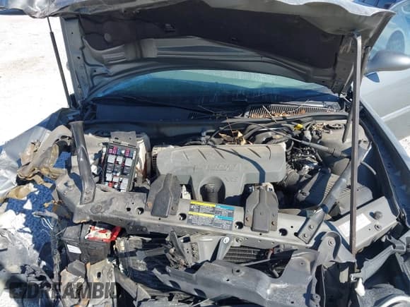 ✅ 2008 Buick LaCrosse CXL • VIN: 2G4WD582781174127 • Lot: 43712474. Wystawiony na IAAI z przebiegiem 82 631 mil. Bezpłatny archiwum sprzedaży aukcyjnych z USA i szczegółowy raport historii pojazdu na DreamBid. Zdjęcie 10.