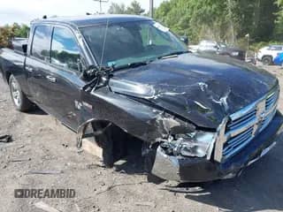 2017 Ram 1500 Big Horn с VIN 1C6RR7GT4HS569284, выставлен на аукционе IAAI как лот 42977979 с пробегом 106 831 миль миль и . История ставок и продаж доступна на DreamBid. Изображение 1.