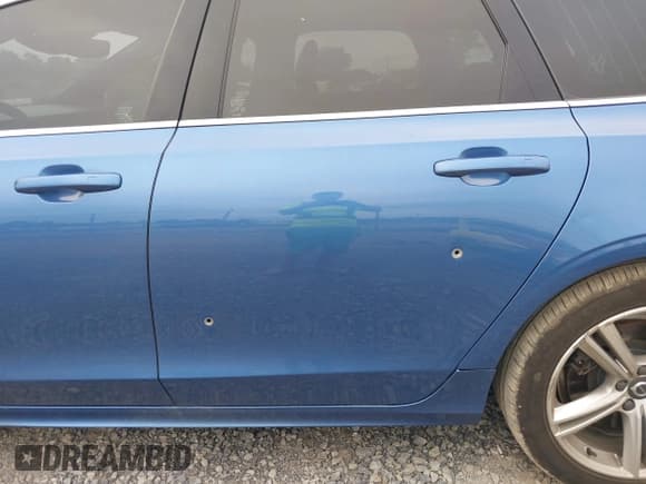 ✅ 2019 Volvo V90 • VIN: YV1A22VM2K1084934 • Лот: 42518791. Опубликован ранее на IAAI с пробегом 77 401 миль. Бесплатный доступ к архиву аукционных продаж из США и подробный отчёт об истории автомобиля на DreamBid. Изображение 18.