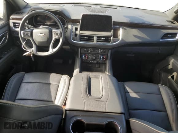 ✅ 2023 Chevrolet Suburban Premier • VIN: 1GNSCFKD0PR345884 • Lot: 64404024. Wystawiony na Copart z przebiegiem 39 708 mil. Bezpłatny archiwum sprzedaży aukcyjnych z USA i szczegółowy raport historii pojazdu na DreamBid. Zdjęcie 8.