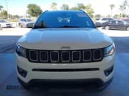 ✅ 2019 Jeep Compass Latitude • VIN: 3C4NJCBB1KT809368 • Lot: 43563628. Listed on IAAI with 53,609 mi. Free auction sales archive from the USA and detailed vehicle history report at DreamBid. Image 12.