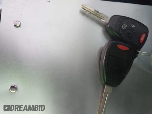 ✅ 2013 Jeep Patriot Latitude • VIN: 1C4NJPFB8DD218951 • Lot: 43231124. Listed on IAAI with 131,607 mi. Free auction sales archive from the USA and detailed vehicle history report at DreamBid. Image 11.