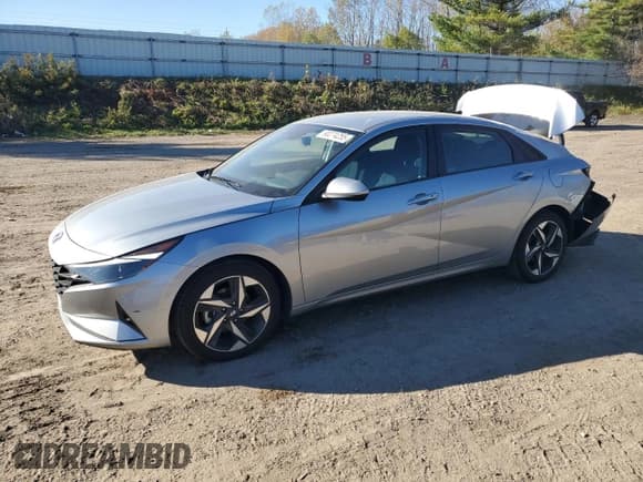 ✅ 2023 Hyundai Elantra SEL • VIN: 5NPLS4AG3PH098819 • Lot: 90274255. Listed on Copart with 32,078 mi. Free auction sales archive from the USA and detailed vehicle history report at DreamBid. Image 1.