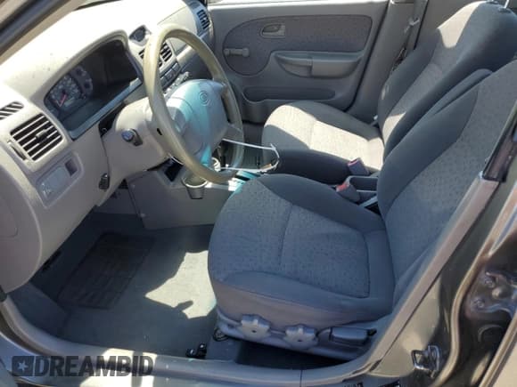 ✅ 2004 Kia Rio • VIN: KNADC125346339018 • Лот: 68951385. Опубликован ранее на Copart с пробегом 195 086 миль. Бесплатный доступ к архиву аукционных продаж из США и подробный отчёт об истории автомобиля на DreamBid. Изображение 7.