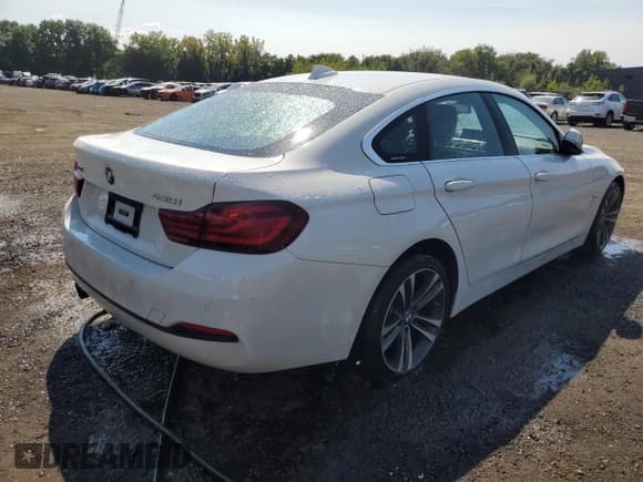 ✅ 2020 BMW 4 Series 430i xDrive • VIN: WBA4J3C01LCD21785 • Лот: 69656414. Опубликован ранее на Copart с пробегом 54 460 миль. Бесплатный доступ к архиву аукционных продаж из США и подробный отчёт об истории автомобиля на DreamBid. Изображение 3.