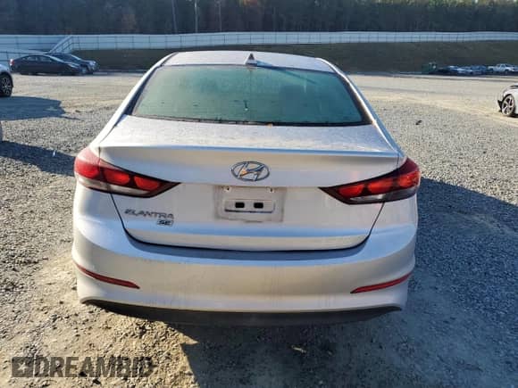 2017 Hyundai Elantra SE z VIN 5NPD74LF3HH149487, wystawiony jako Copart lot #91120955 z przebiegiem 100 166 mil mil oraz Czysty tytuł • Clean title. Historia ofert i sprzedaży dostępna na DreamBid. Obrazek 6.
