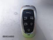 ✅ 2024 Hyundai Ioniq 5 SEL • VIN: KM8KN4DE2RU279749 • Lot: 43343275. Wystawiony na IAAI z przebiegiem 12 587 mil. Bezpłatny archiwum sprzedaży aukcyjnych z USA i szczegółowy raport historii pojazdu na DreamBid. Zdjęcie 11.