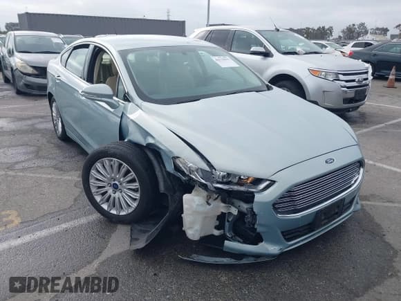 ✅ 2014 Ford Fusion SE Luxury • VIN: 3FA6P0PUXER343832 • Lot: 42533915. Listed on IAAI with 91,642 mi. Free auction sales archive from the USA and detailed vehicle history report at DreamBid. Image 1.