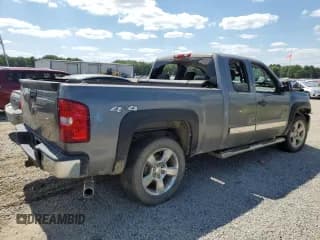 ✅ 2008 Chevrolet Silverado 1500 1LT • VIN: 1GCEK19098Z262325 • Lot: 63820664. Listed on Copart with 206,185 mi. Free auction sales archive from the USA and detailed vehicle history report at DreamBid. Image 3.