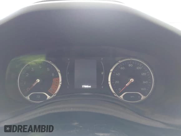 ✅ 2020 Jeep Renegade Sport • VIN: ZACNJAABXLPL05641 • Lot: 42882257. Wystawiony na IAAI z przebiegiem 77 695 mil. Bezpłatny archiwum sprzedaży aukcyjnych z USA i szczegółowy raport historii pojazdu na DreamBid. Zdjęcie 7.