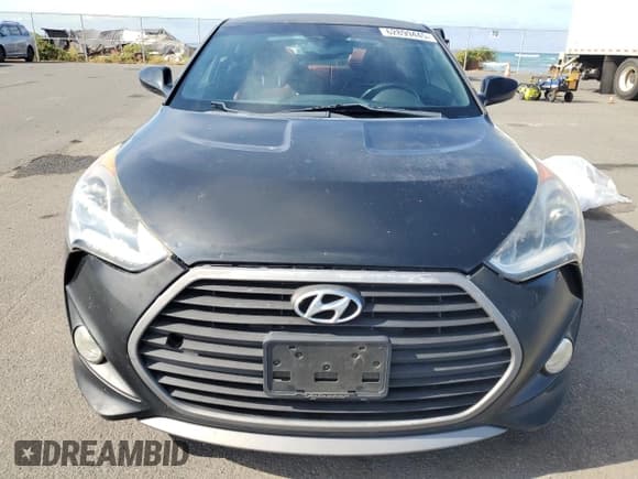 ✅ 2016 Hyundai Veloster Turbo • VIN: KMHTC6AE6GU263562 • Lot: 62899445. Wystawiony na Copart z przebiegiem 88 545 mil. Bezpłatny archiwum sprzedaży aukcyjnych z USA i szczegółowy raport historii pojazdu na DreamBid. Zdjęcie 5.