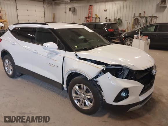 ✅ 2020 Chevrolet Blazer LT • VIN: 3GNKBHRS8LS726814 • Lot: 43711252. Listed on IAAI with 106,756 mi. Free auction sales archive from the USA and detailed vehicle history report at DreamBid. Image 1.