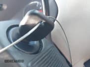 ✅ 2006 Chevrolet Impala LTZ • VIN: 2G1WU581169298221 • Лот: 43542226. Опубликован ранее на IAAI с пробегом 211 466 миль. Бесплатный доступ к архиву аукционных продаж из США и подробный отчёт об истории автомобиля на DreamBid. Изображение 11.