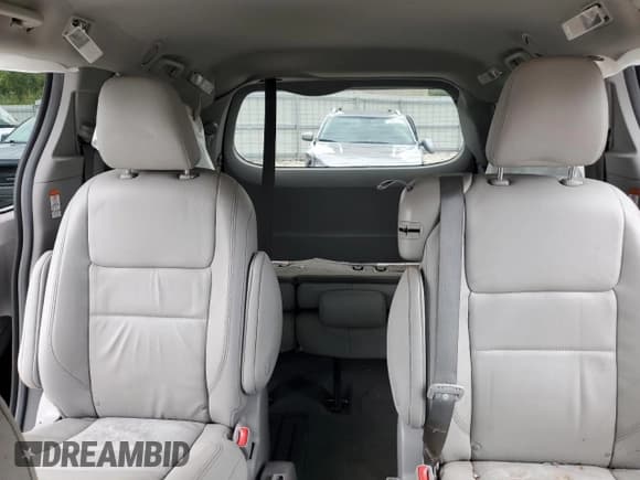 ✅ 2018 Toyota Sienna XLE Auto Access Seat • VIN: 5TDYZ3DCXJS942263 • Lot: 80532285. Listed on Copart with Not provided. Free auction sales archive from the USA and detailed vehicle history report at DreamBid. Image 10.
