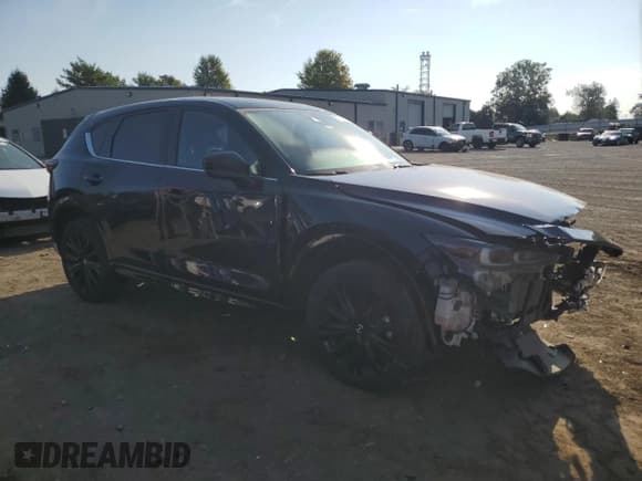 ✅ 2024 Mazda CX-5 Premium • VIN: JM3KFBDY1R0365763 • Lot: 80606225. Wystawiony na Copart z przebiegiem 37 908 mil. Bezpłatny archiwum sprzedaży aukcyjnych z USA i szczegółowy raport historii pojazdu na DreamBid. Zdjęcie 4.