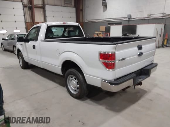 ✅ 2014 Ford F-150 XL • VIN: 1FTNF1CF7EKD16310 • Lot: 43689560. Listed on IAAI with 191,505 mi. Free auction sales archive from the USA and detailed vehicle history report at DreamBid. Image 3.
