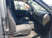 ✅ 2008 Isuzu i-Series LS • VIN: 1GGCS13E488701415 • Lot: 42207907. Wystawiony na IAAI z przebiegiem 221 803 mil. Bezpłatny archiwum sprzedaży aukcyjnych z USA i szczegółowy raport historii pojazdu na DreamBid. Zdjęcie 5.