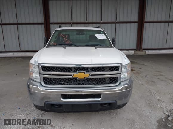 ✅ 2014 Chevrolet Silverado 2500HD • VIN: 1GC0CVC87EF132134 • Lot: 41439763. Wystawiony na IAAI z przebiegiem 214 115 mil. Bezpłatny archiwum sprzedaży aukcyjnych z USA i szczegółowy raport historii pojazdu na DreamBid. Zdjęcie 12.