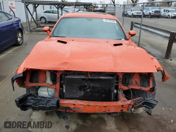 ✅ 2013 Dodge Challenger R/T Plus • VIN: 2C3CDYBTXDH733606 • Lot: 83748764. Wystawiony na Copart z przebiegiem 179 639 mil. Bezpłatny archiwum sprzedaży aukcyjnych z USA i szczegółowy raport historii pojazdu na DreamBid. Zdjęcie 5.