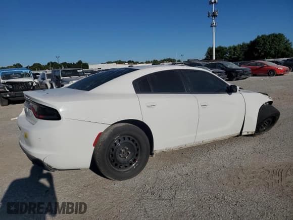 ✅ 2018 Dodge Charger Police • VIN: 2C3CDXKTXJH225948 • Лот: 67903185. Опубликован ранее на Copart с пробегом 165 207 миль. Бесплатный доступ к архиву аукционных продаж из США и подробный отчёт об истории автомобиля на DreamBid. Изображение 3.