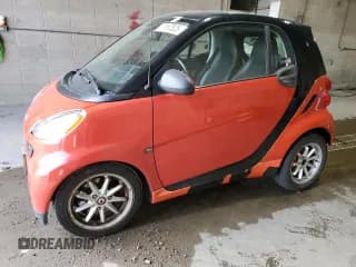 ✅ 2008 Smart fortwo Pure • VIN: WMEEJ31X48K107392 • Lot: 71167825. Wystawiony na Copart z przebiegiem 75 800 mil. Bezpłatny archiwum sprzedaży aukcyjnych z USA i szczegółowy raport historii pojazdu na DreamBid. Zdjęcie 1.