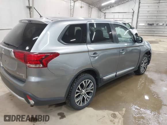 2016 Mitsubishi Outlander SE с VIN JA4AZ3A32GZ055019, выставлен на аукционе IAAI как лот 41976539 с пробегом 147 386 миль миль и . История ставок и продаж доступна на DreamBid. Изображение 4.
