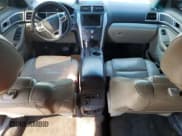 ✅ 2013 Ford Explorer XLT • VIN: 1FM5K7D81DGB12050 • Lot: 80507365. Wystawiony na Copart z przebiegiem 298 892 mil. Bezpłatny archiwum sprzedaży aukcyjnych z USA i szczegółowy raport historii pojazdu na DreamBid. Zdjęcie 8.