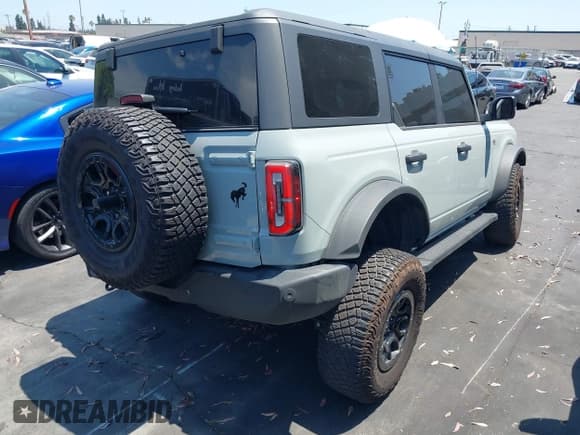 ✅ 2023 Ford Bronco • VIN: 1FMEE5DP1PLB84493 • Лот: 42784150. Опубликован ранее на IAAI с пробегом 21 581 миль. Бесплатный доступ к архиву аукционных продаж из США и подробный отчёт об истории автомобиля на DreamBid. Изображение 4.