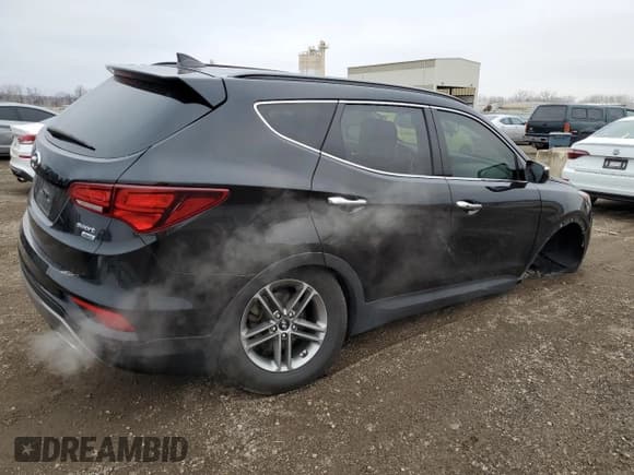 ✅ 2017 Hyundai Santa Fe 2.4L • VIN: 5XYZUDLB6HG383559 • Лот: 70766642. Опубликован ранее на Copart с пробегом 66 356 миль. Бесплатный доступ к архиву аукционных продаж из США и подробный отчёт об истории автомобиля на DreamBid. Изображение 3.