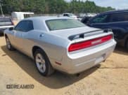 ✅ 2009 Dodge Challenger SE • VIN: 2B3LJ44V89H504636 • Lot: 42696125. Wystawiony na IAAI z przebiegiem 117 617 mil. Bezpłatny archiwum sprzedaży aukcyjnych z USA i szczegółowy raport historii pojazdu na DreamBid. Zdjęcie 3.