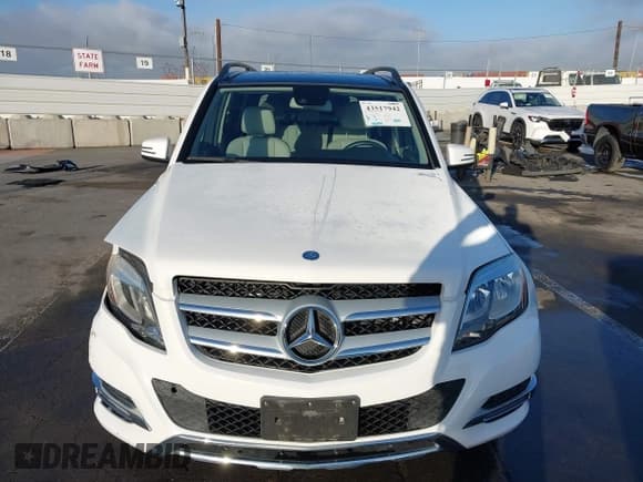 ✅ 2014 Mercedes-Benz GLK 350 • VIN: WDCGG5HB9EG328197 • Lot: 43517942. Listed on IAAI with 49,694 mi. Free auction sales archive from the USA and detailed vehicle history report at DreamBid. Image 12.
