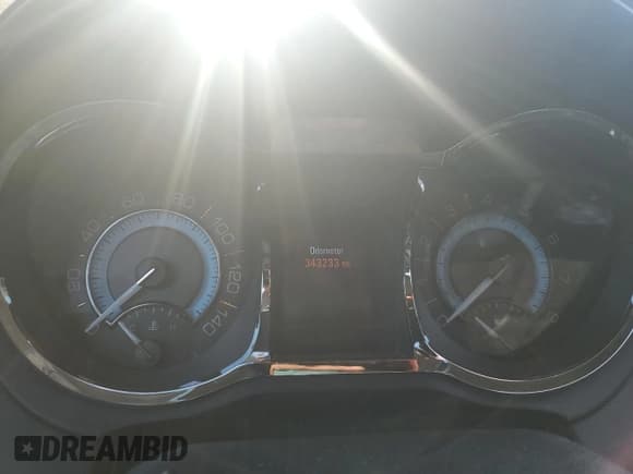 ✅ 2013 Buick LaCrosse Premium 1 • VIN: 1G4GF5E32DF272156 • Lot: 90844385. Listed on Copart with 343,233 mi. Free auction sales archive from the USA and detailed vehicle history report at DreamBid. Image 9.