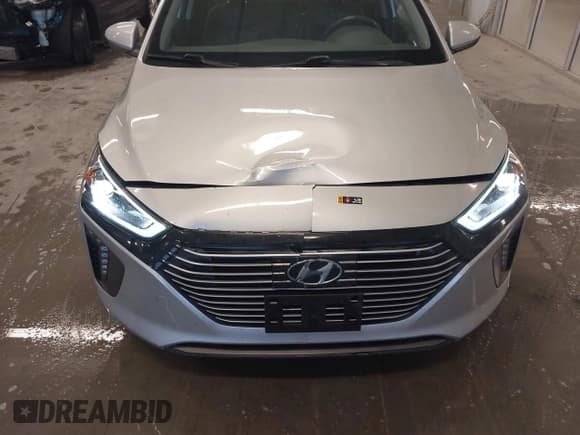 ✅ 2018 Hyundai Ioniq Limited • VIN: KMHC05LC0JU059992 • Лот: 43524179. Опубликован ранее на IAAI с пробегом 159 100 миль. Бесплатный доступ к архиву аукционных продаж из США и подробный отчёт об истории автомобиля на DreamBid. Изображение 6.